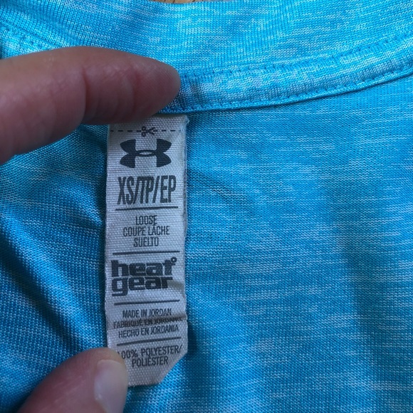 UNDER ARMOUR 🌟 Heat Gear Tee 🌟 - Picture 3 of 4